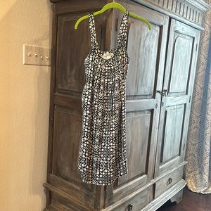 White House black market dress size 4 - $25